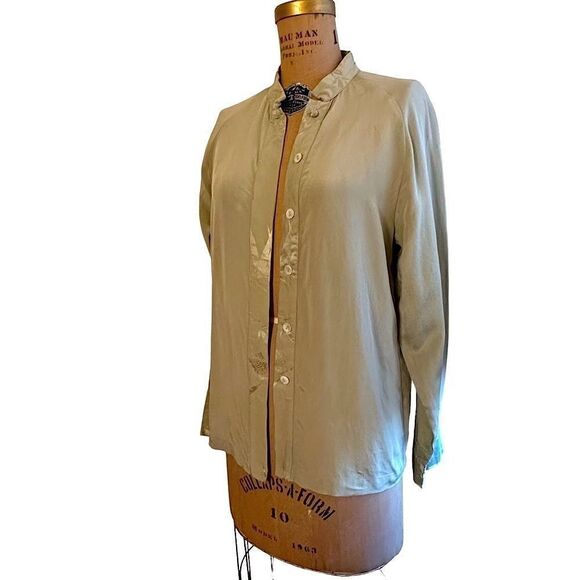 Simone Chin Chin Pale Green Mandarin Collar Blouse Size Medium - Picture 1 of 12